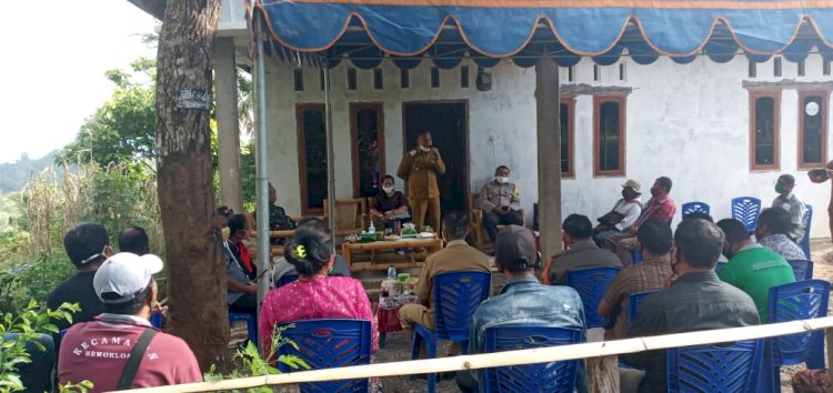 Pemandangan Desa Nita